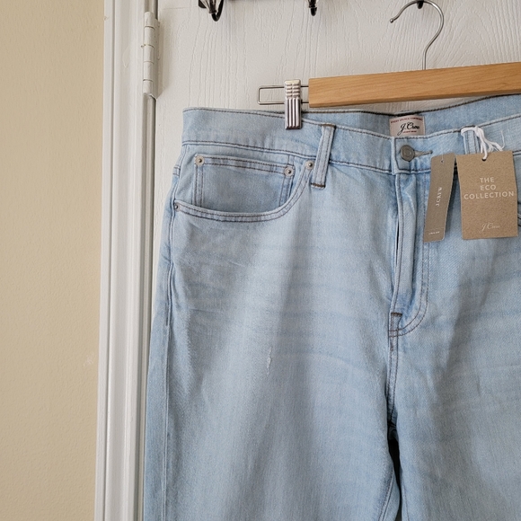 J. Crew Straight Fit Eco Stretch Jeans - Picture 3 of 9
